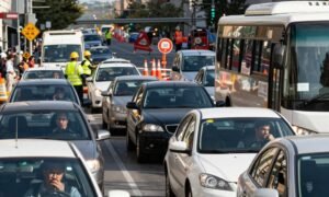 interrupção no fluxo de veículos